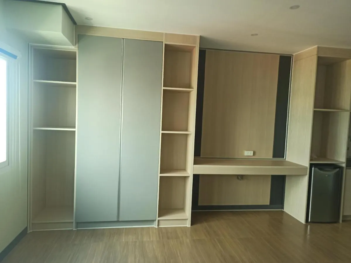 **** Hotel Emmaus Condotel Angeles Philippines