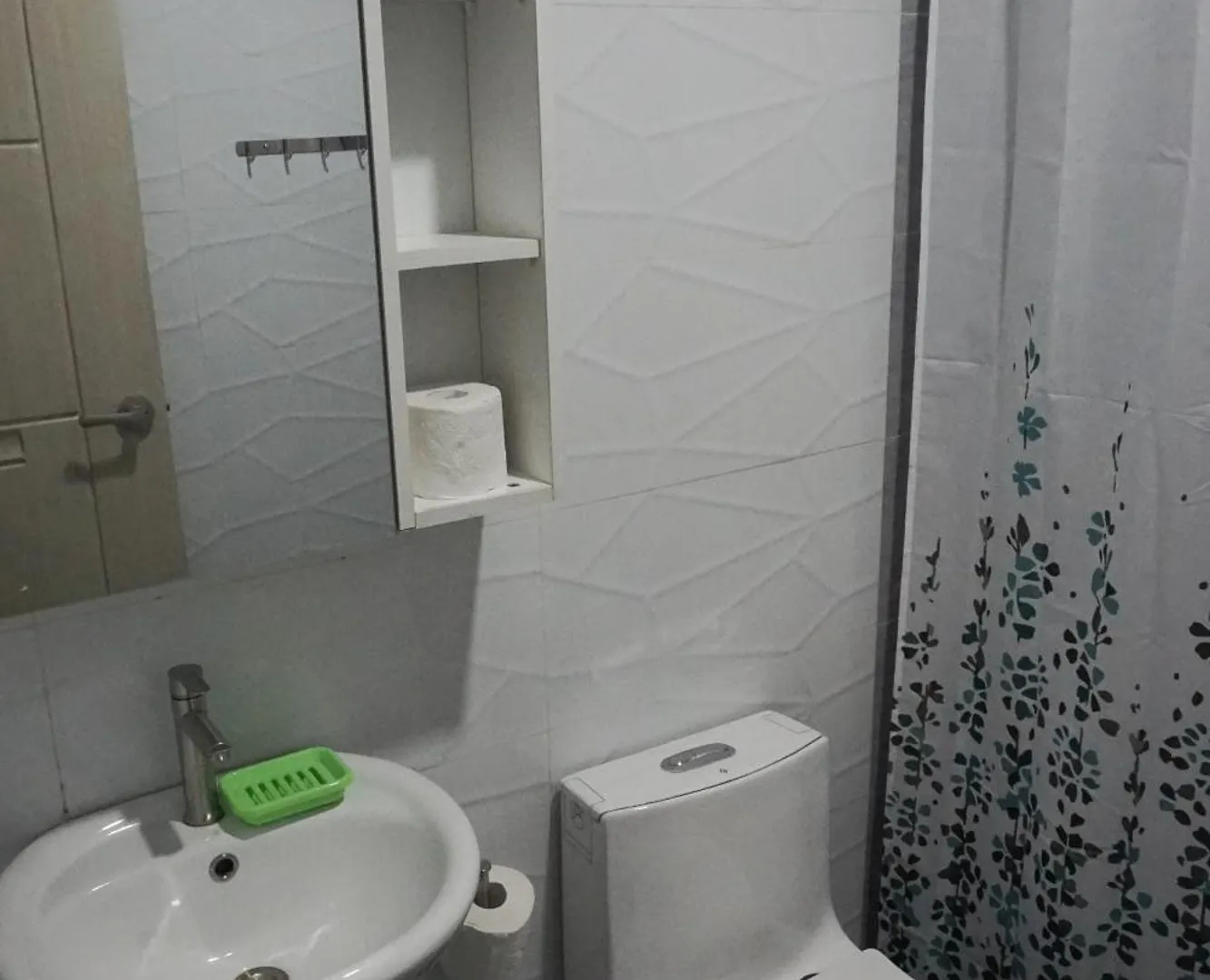Emmaus Condotel Angeles 4*,